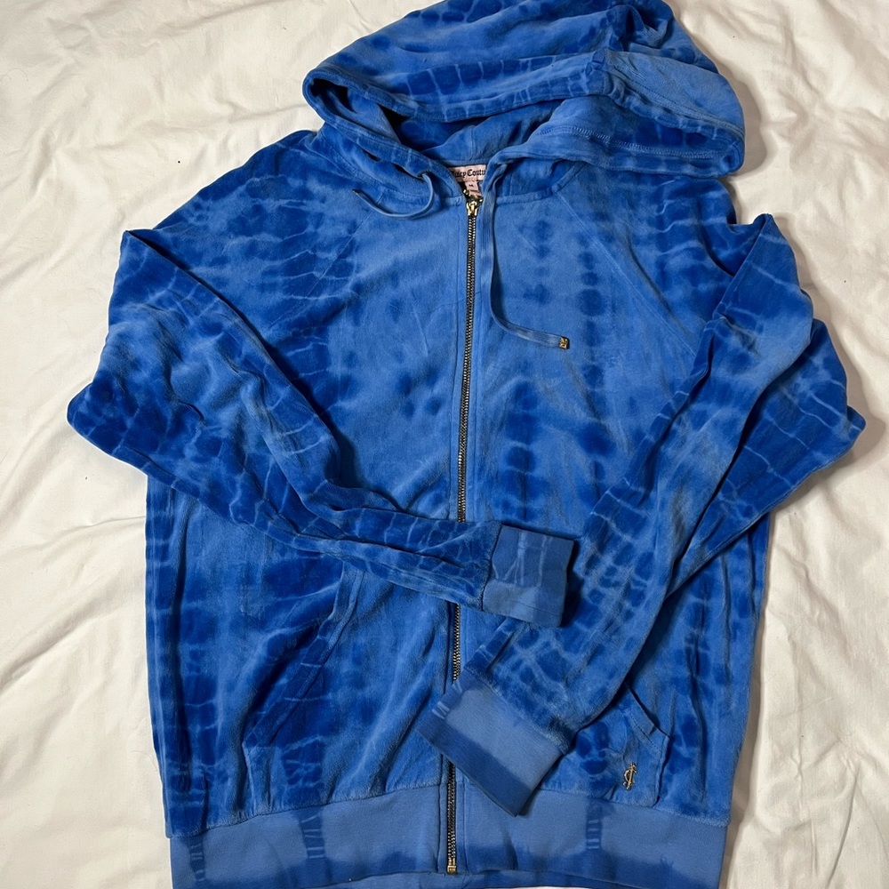 Juicy couture blue patterned zip up jacket